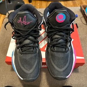 💗💙 Pink & Blue Kyries💙💗